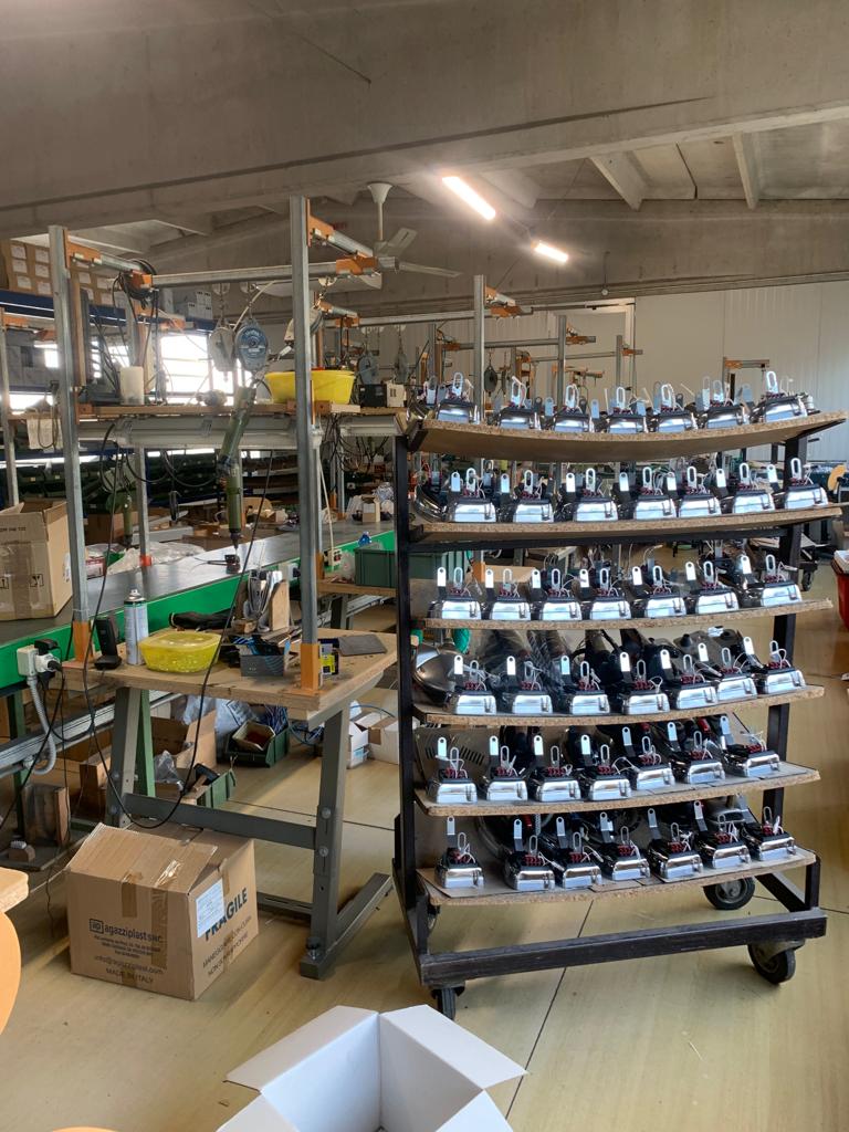 Rappresentazione delle nostre linee di produzione e strumenti di precisione parte 2